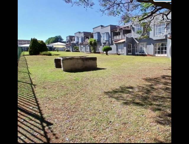 2 BEDROOM APARTMENT FOR SALE IN HORISON